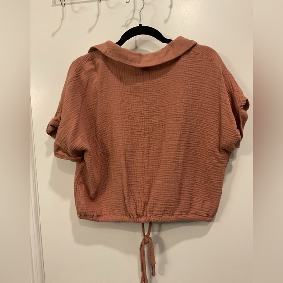 SHEIN Textured Button-Down Shirt - Picture 3 of 3